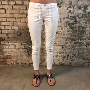 The Limited Ankle Pants